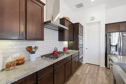 2475 E Rolling Meadow Lane, Green Valley, AZ 85614 - Photo 15