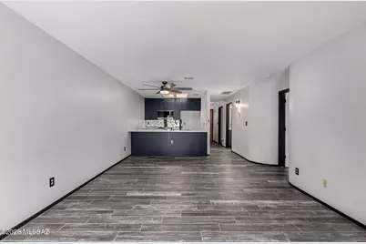 9788 E Calle Del Centinela, Tucson, AZ 85748 - Photo 5