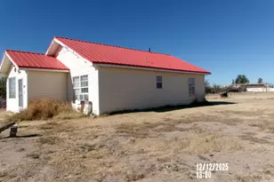 3126 W Airport Rd, Willcox, AZ 85643 - Photo 3