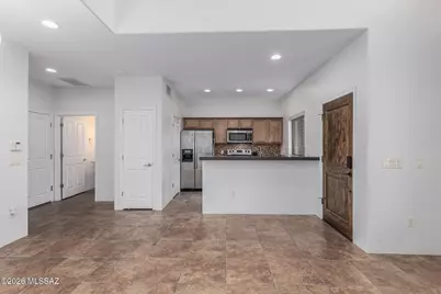 4120 N Thurston Lane #19, Tucson, AZ 85705 - Photo 11