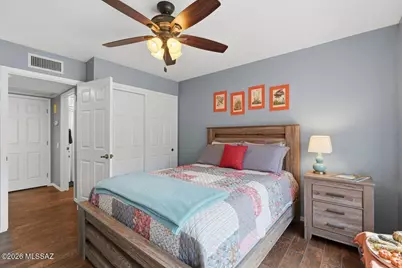 14401 N Copperstone Drive, Oro Valley, AZ 85755 - Photo 21