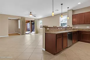 11751 W Scudamore Dr, Marana, AZ 85653 - Photo 11