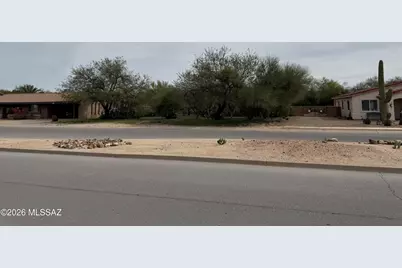 1150 La Canoa #110, Green Valley, AZ 85614 - Photo 3