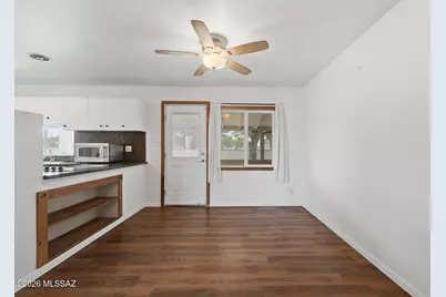 8276 E Koralee Place, Tucson, AZ 85710 - Photo 11