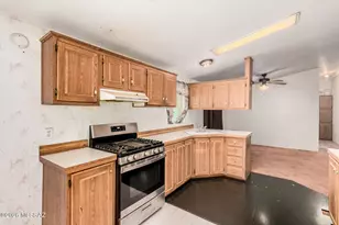 16810 W Placita La Junta, Marana, AZ 85653 - Photo 11