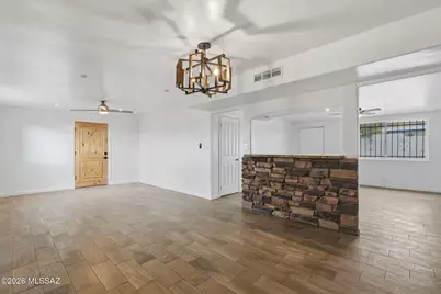 1633 S Camino Del Sierra, Tucson, AZ 85713 - Photo 5