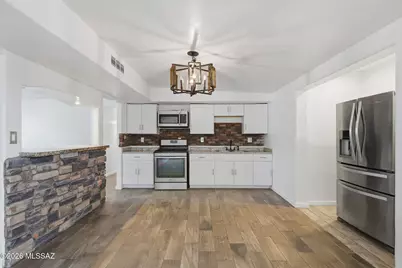 1633 S Camino Del Sierra, Tucson, AZ 85713 - Photo 13