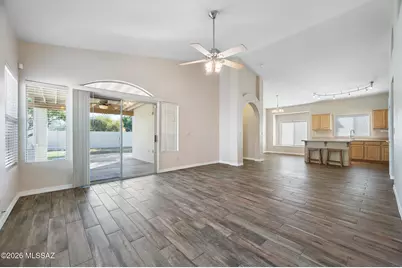 7998 N Panamint Drive, Tucson, AZ 85743 - Photo 5