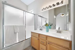 7998 N Panamint Dr, Tucson, AZ 85743 - Photo 21