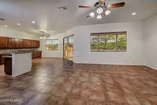 1367 S Madera Reserve Dr, Green Valley, AZ 85614 - Photo 15