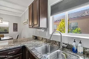 8001 W Sunfire Dr, Tucson, AZ 85743 - Photo 13