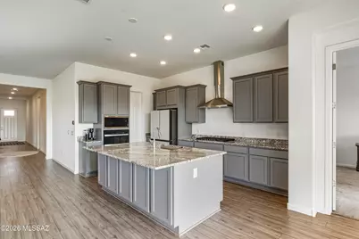10598 W Larkhill Drive, Marana, AZ 85653 - Photo 9