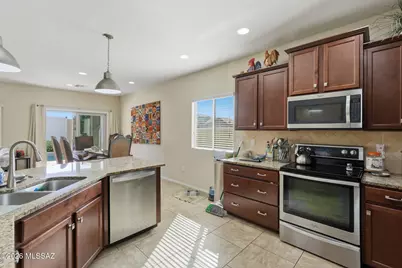 21641 E Founders Road, Red Rock, AZ 85145 - Photo 11