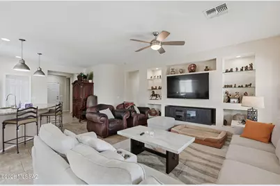 21641 E Founders Road, Red Rock, AZ 85145 - Photo 5