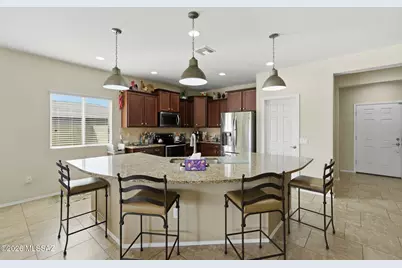 21641 E Founders Road, Red Rock, AZ 85145 - Photo 13