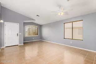 8509 E Sarnoff Ridge Loop, Tucson, AZ 85710 - Photo 5