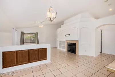 8509 E Sarnoff Ridge Loop, Tucson, AZ 85710 - Photo 11