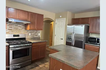 884 W Placita El Cauce Rico, Green Valley, AZ 85614 - Photo 5
