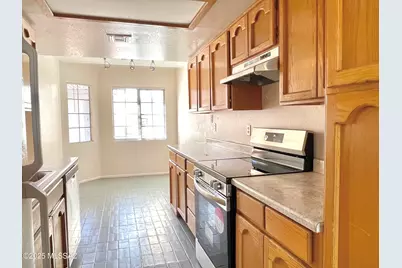 330 N Joesler Court, Tucson, AZ 85716 - Photo 7