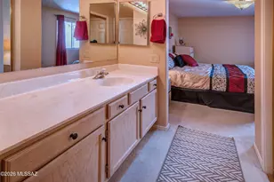 151 N Crescent Bell Dr, Green Valley, AZ 85614 - Photo 15