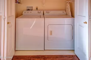 151 N Crescent Bell Dr, Green Valley, AZ 85614 - Photo 19