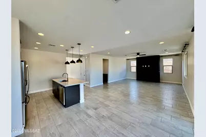 782 W Calle Las Varitas, Sahuarita, AZ 85629 - Photo 5