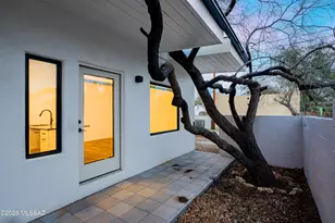 2227 E Helen St, Tucson, AZ 85719 - Photo 37