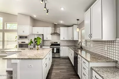 10720 E Silver Vein Drive, Tucson, AZ 85748 - Photo 15