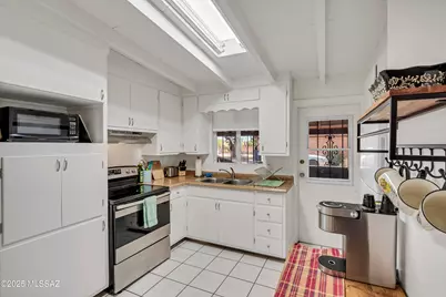 5225 E 5th Street, Tucson, AZ 85711 - Photo 5