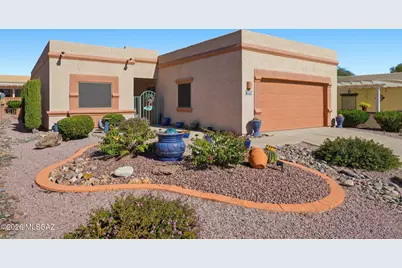 1910 W Amblemorn Drive, Green Valley, AZ 85622 - Photo 1
