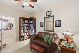 1910 W Amblemorn Dr, Green Valley, AZ 85622 - Photo 21