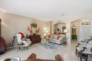 1910 W Amblemorn Dr, Green Valley, AZ 85622 - Photo 3