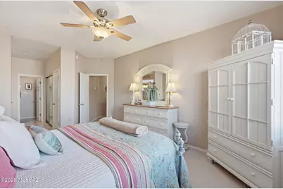 1910 W Amblemorn Drive, Green Valley, AZ 85622 - Photo 15