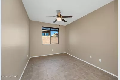 5829 S Waynes Way, Green Valley, AZ 85622 - Photo 35