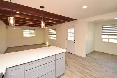 2542 E Halcyon Road #1, Tucson, AZ 85716 - Photo 5