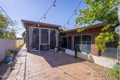 9075 E Palms Park Drive, Tucson, AZ 85715 - Photo 29