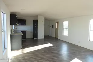 8200 S Alice Vail Ln, Tucson, AZ 85736 - Photo 9