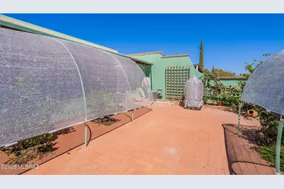 625 W Camino Corto, Green Valley, AZ 85614 - Photo 11