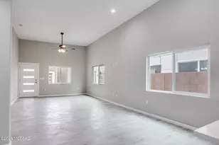 4214 N Lulu Ct, Tucson, AZ 85719 - Photo 13