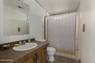 7670 N Star Grass Dr, Tucson, AZ 85741 - Photo 13