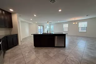 8536 W Amazilia Pl, Tucson, AZ 85757 - Photo 9