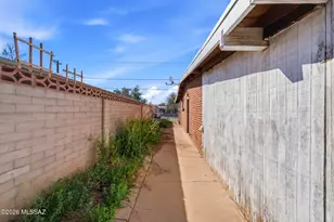 2324 N Chrysler Dr, Tucson, AZ 85716 - Photo 37