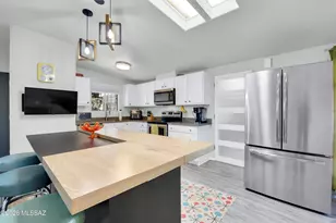 7374 E Calle Lugo, Tucson, AZ 85710 - Photo 9