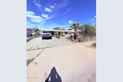 1212 W Fresno Street, Tucson, AZ 85745 - Photo 1