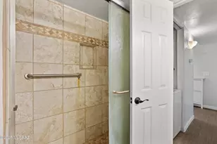 5675 N Camino Esplendora, Tucson, AZ 85718 - Photo 11