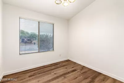6672 S Yellow Rattle Court, Tucson, AZ 85756 - Photo 7