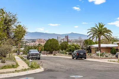 1974 W Calle Mecedora, Tucson, AZ 85745 - Photo 7