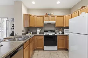 10543 E Seven Generations Way, Tucson, AZ 85747 - Photo 17