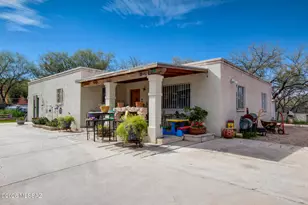 992 Paseo Lobo, Rio Rico, AZ 85648 - Photo 1