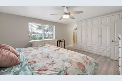 6510 N Longfellow Drive, Tucson, AZ 85718 - Photo 19